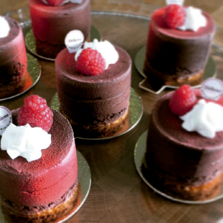 Postre tres chocolates